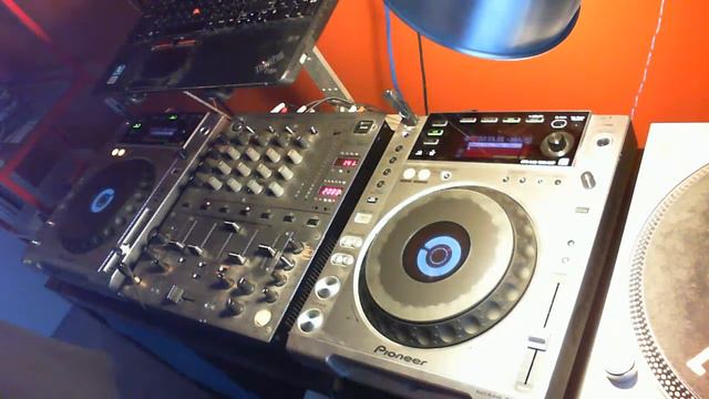 Dfx - Kick Start 480 - LIVE