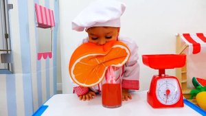 Vlad and Niki learn to make toys from Kinetic Sand