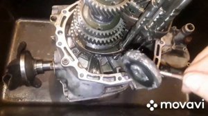 Разбираю кпп м-2141 своей сборки спустя 8 месяцев. Ссылка на первую сборку в описании.