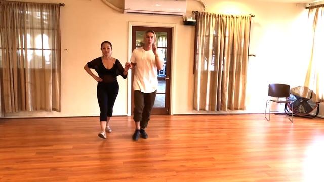 ? BATUCADA ? - difference between Samba and Cha Cha Cha ? when you dance batucada by Oleg смотреть онлайн