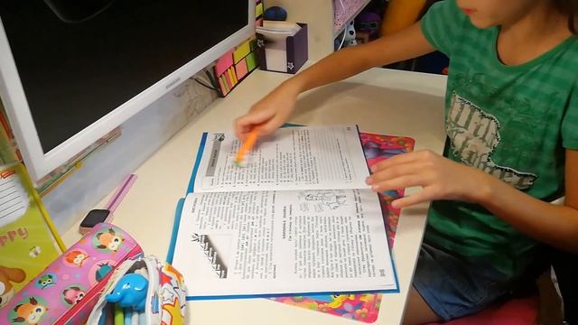 КАК БЫСТРО УБРАТЬ КОМНАТУ / КАК Я ДЕЛАЮ УРОКИ / ДАНЯ обиделся / cleaning my room смотреть онлайн