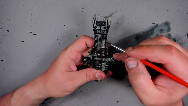 Painting a grim dark Chaos Knight for Warhammer 40k, without an airbrush