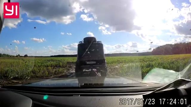 Спасение VW Tiguan II из западни смотреть онлайн