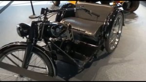 Лучший музей военной техники.