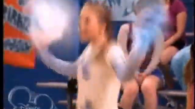 Hannah Montana cheerleading смотреть онлайн