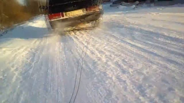 ЭТО ПРОСТО КРУТО, МЕСТНЫЕ РАЗВЛЕКУХИ! смотреть онлайн