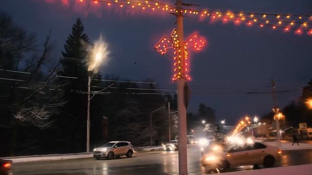 Чебоксары готовятся к Новому году! Ни слова больше, просто смотрите 😌🎄❄ смотреть онлайн
