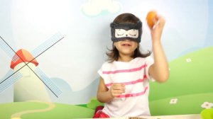 Угадай Фрукт или Овощ? Учим названия фруктов и овощей вместе с Эмилюшей