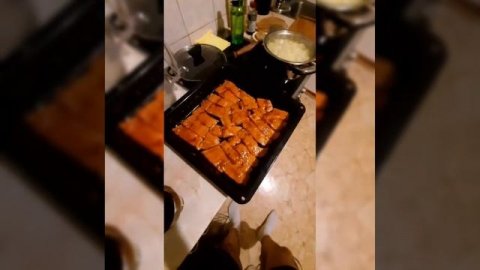 Форель запеченная под соусом терияки. Рецепт на скорую руку. Готовим сами. Речная форель.