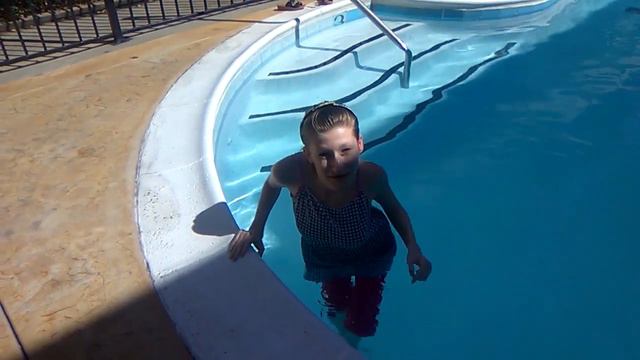 Сентябрь.КАКАЯ У НАС ПОГОДА? в калифорнии .в басеине СКОРО СУД смотреть онлайн