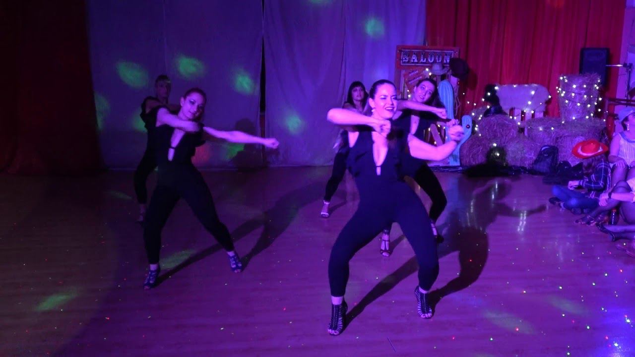 Шоу группа Анастасии Зябликовой - Cha cha cha - hip hop in heels