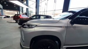 2023 Mitsubishi Montero Sport Signature Edition review - Urdu