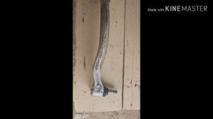 Mersedes w220  как заменить передний рычаг без ямы .