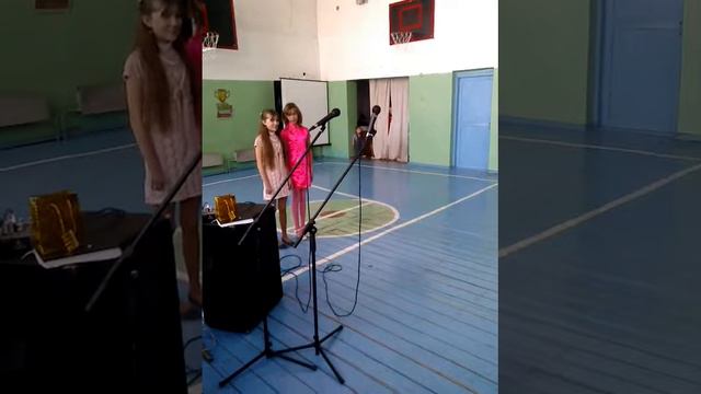 песня Барбарики *Далеко от мамы* смотреть онлайн