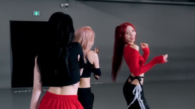 ITZY - Mr.Vampire dance practice mirrored