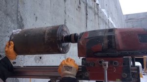 Core Drilling HILTI DD 200 установка и алмазное сверление отверстия.