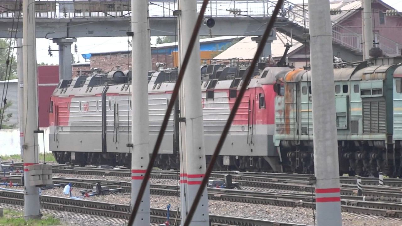 3ЭС5К & 3ТЭ10М-К-1101 смотреть онлайн