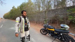Honda CB350 Hness Vs Honda CB350 RS Compared