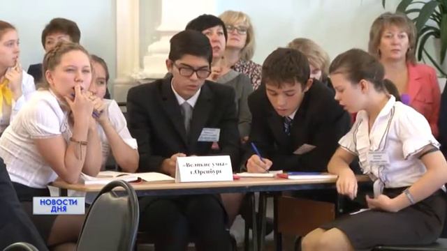 МАЛЕНЬКИЕ ЭРУДИТЫ смотреть онлайн