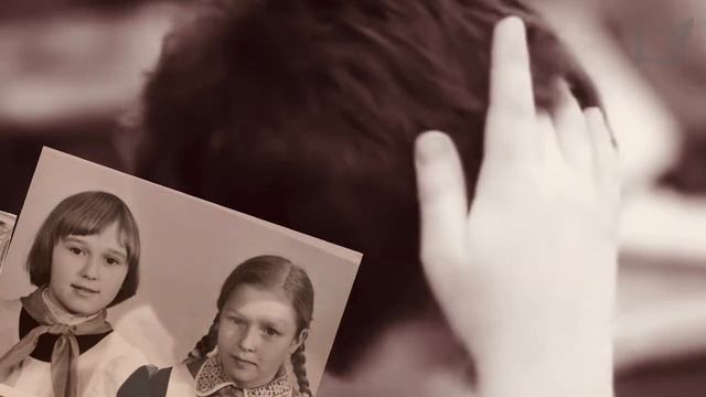 ОДНОКЛАССНИКАМ.  Муз. Александр Волченко, ст. Мария Шадрина. Трогательная песня. Видео В. Филатов