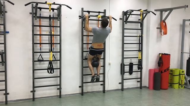 МОТИВАЦИЯ! Зачем нужны СИЛОВЫЕ ТРЕНИРОВКИ? Упражнения со штангой и на турнике. Фитнес для здоровья смотреть онлайн