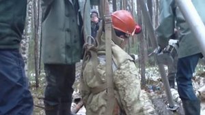 Подъем из старинной шахты возле Североуральска