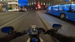 Yamaha SRV250 Renaissa ridind on Moscow sreets