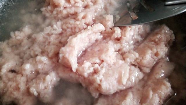 Картофель с отварным фаршем при гастрите