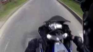 Приятный Yamaha R3