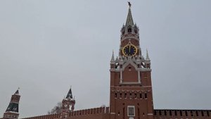 МОСКВА. КРАСНАЯ ПЛОЩАДЬ. БОЙ КРЕМЛЕВСКИХ КУРАНТОВ С ГИМНОМ В 12.00 28.01.24