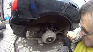 Замена зимней резины на летнюю. Это просто))). Replace summer to winter tires. It's just)