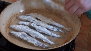 Корюшка жаренная ( как правильно пожарить рыбу)