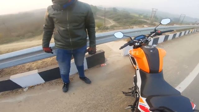 Yamaha MT-15 BS6 Vs Honda Hornet 2.0 Long Race | Close Fight | Ksc Vlogs Vs Road Falcon смотреть онлайн