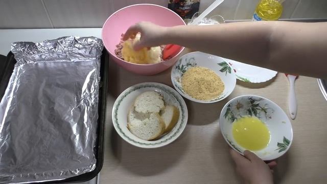 ДОМАШНИЕ КОТЛЕТЫ В ДУХОВКЕ//СОЧНЫЕ, МЯГКИЕ И АППЕТИТНЫЕ КОТЛЕТЫ//РЕЦЕПТ КОТЛЕТ В СУХАРЯХ