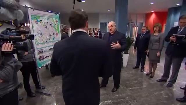 ЛУКАШЕНКО В СПОРТИВНОМ КОМПЛЕКСЕ Мандарин В МИНСКЕ смотреть онлайн
