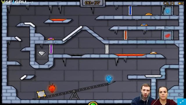 БолтушкА и ПРоХоДиМеЦ Попали в Ледяной ХРАМ Огня и Воды! #232 - игра Огонь и Вода 3 смотреть онлайн