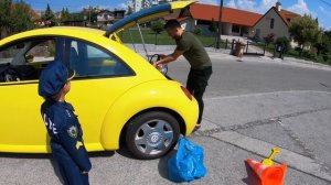 Ride on VW Bug Car & Tim Pretend Play Police Officer