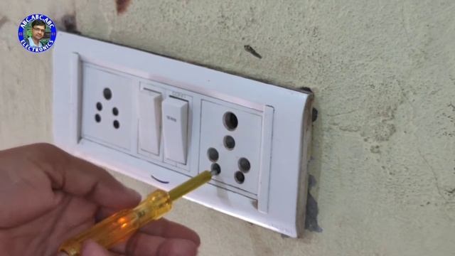 UPS inverter के आउटपुट में दोनो तरफ फेज आए तो क्या करें | dono side phese a raha hai kaise Sahi Kar смотреть онлайн