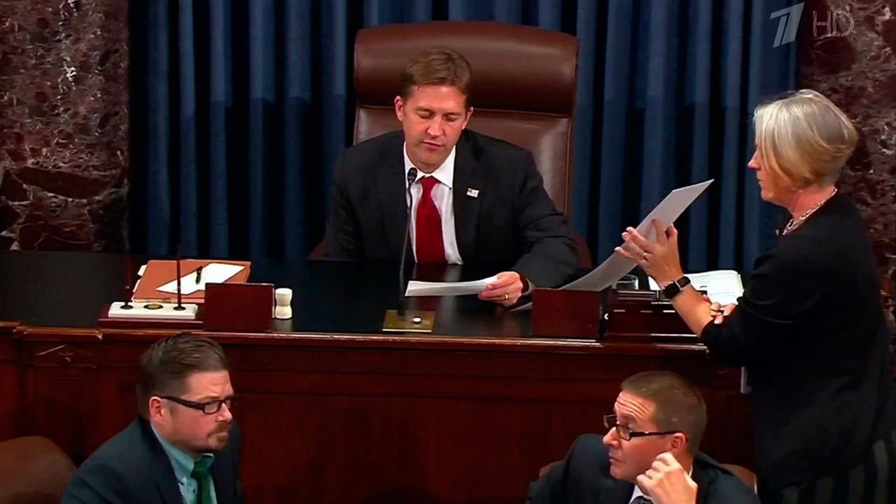 Конгресс США все-таки принял закон, на который наложил вето глава государства