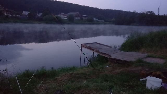 Ночная рыбалка на Исети ,в 45 км от Екатеринбурга.17 июня 2023 г. смотреть онлайн