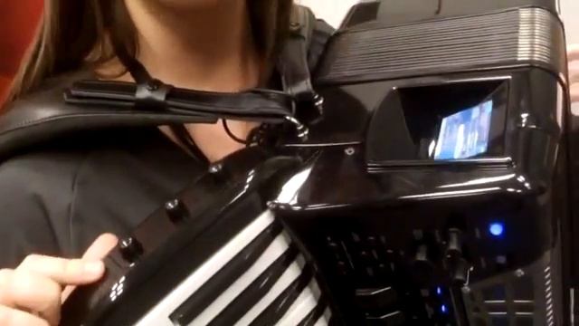 Kraft Music - Roland FR-8X Digital V-Accordion NAMM 2014 смотреть онлайн