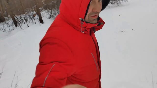 Землянка #1 | В поисках места для землянки | Заброшенная мини избушка смотреть онлайн