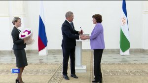 Радий Хабиров вручил лучшим педагогам Башкирии госнаграды