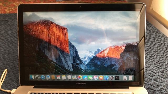 Macbook Pro Late 2008 15" Core 2 Duo Con disco duro 128Gb SSD 4Gb Ram смотреть онлайн