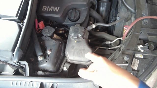 My Wife's BMW E84 X1 Air Conditioner (AC) Broken смотреть онлайн