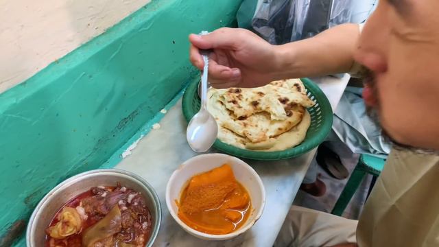INCREDIBLE STREET FOOD IN PAKISTAN 🇵🇰 Peshawar the Meat Heaven x Mountain of Beef Pulao