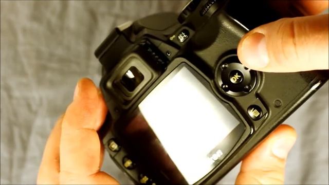 Introduction to the Nikon D40, Video 2 of 12 (SD Card and Battery) смотреть онлайн