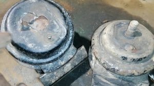Подушки двигателя через пол года
