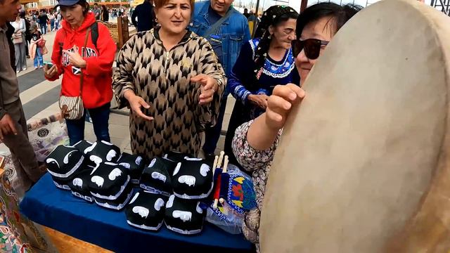 #астана.Ярмарка у ЭКСПО.Приезжал президент Таджикистана-а я и не знал. смотреть онлайн