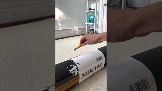 Гигант! Мой новый фитнес коврик - unboxing ASMR смотреть онлайн